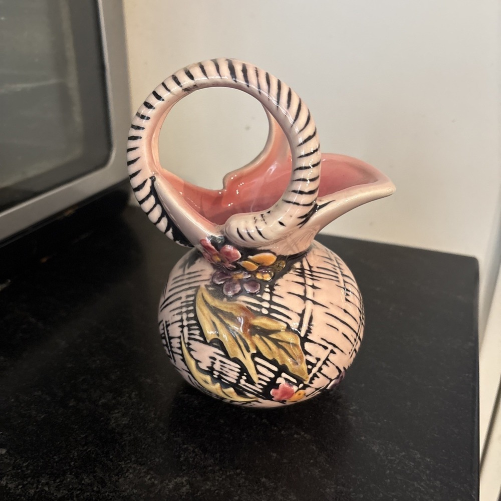 Vintage Hull Art Pottery Jug Pitcher Blossom Flite T1 Pink Black Floral 1955